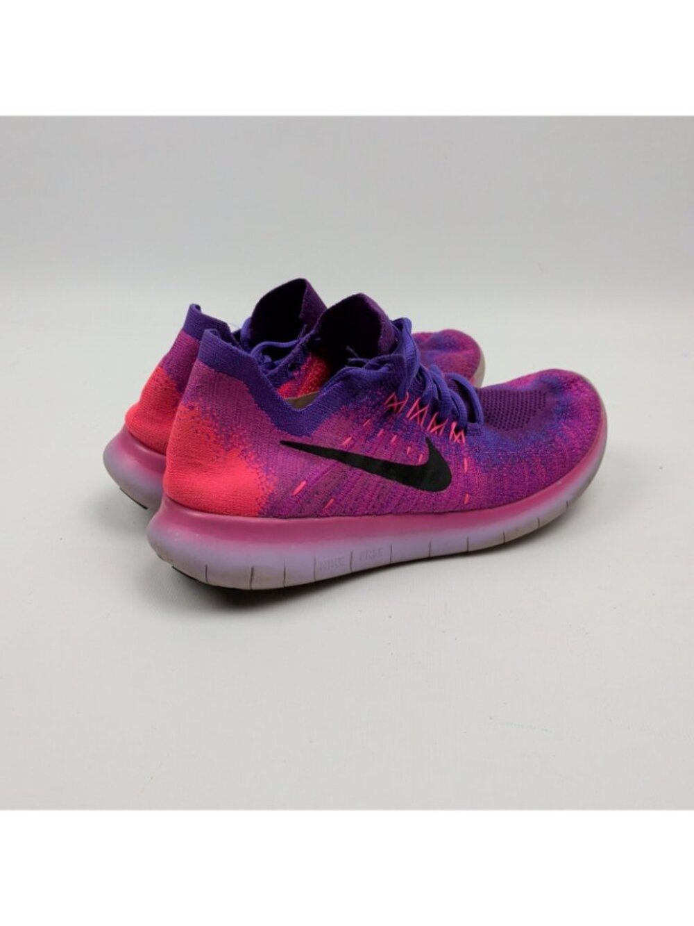 Nike Free RN Flyknit 2017 Shoes Womens Size 7.5 Purple Pink Sneakers 880844-600 - Picture 2 of 12